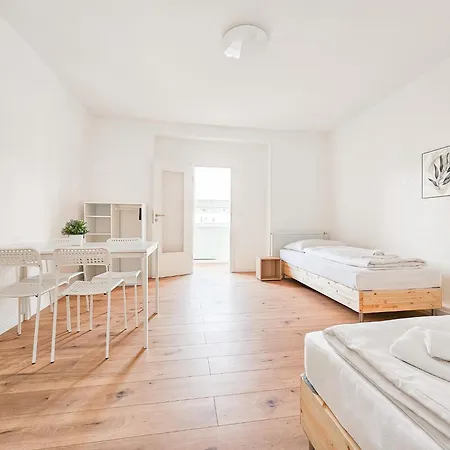Tolstov - 2 - 25 Min Zur Messe Dus Apartament Krefeld