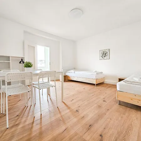 Raj Living - 2 - 25 Min Zur Messe Dus Apartment